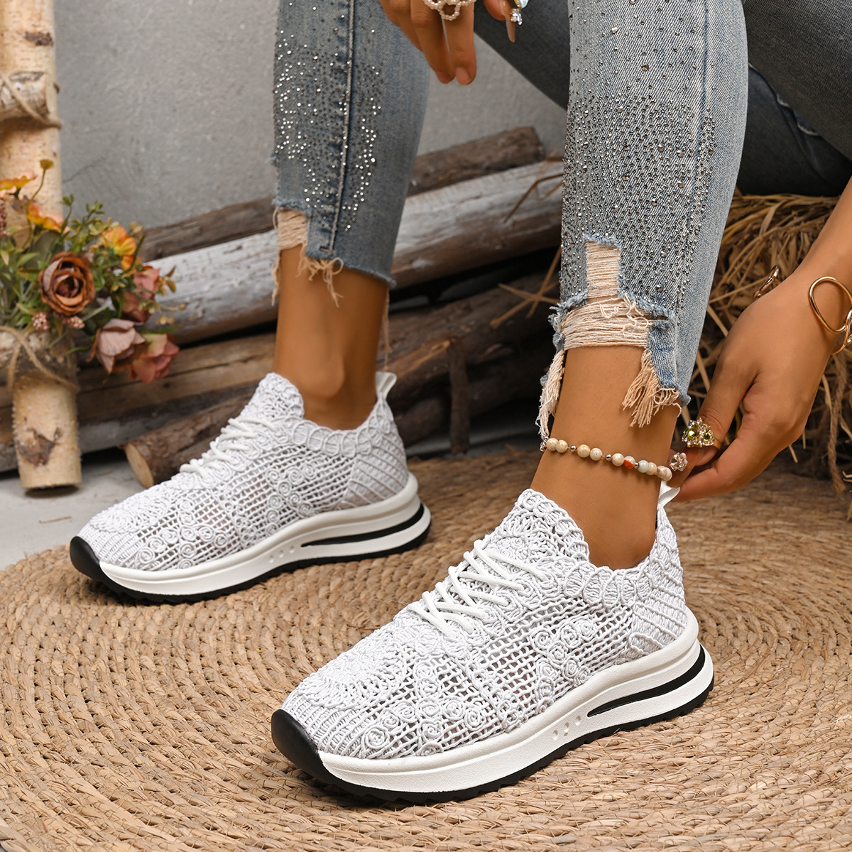 🔥Last Day Promotion 50% OFF - Women's Fashionable Comfortable Breathable Orthopaedic Sneakers