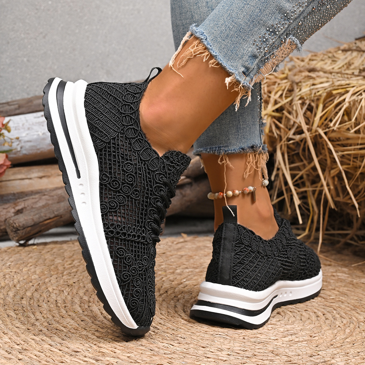 🔥Last Day Promotion 50% OFF - Women's Fashionable Comfortable Breathable Orthopaedic Sneakers