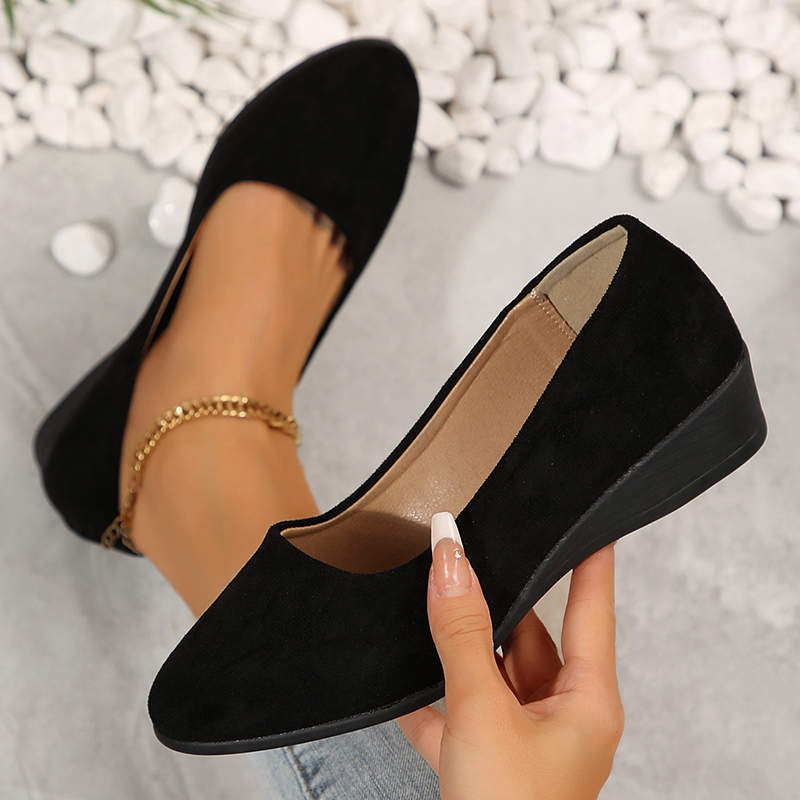 🔥Last Day Promotion 50% OFF - Women's Comfortable Soft Sole Slope Heel Casual Shoes