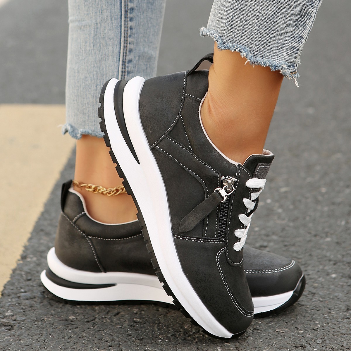 🔥Last Day Promotion 50% OFF - Women's Comfortable Fashion Orthopaedic Sneakers