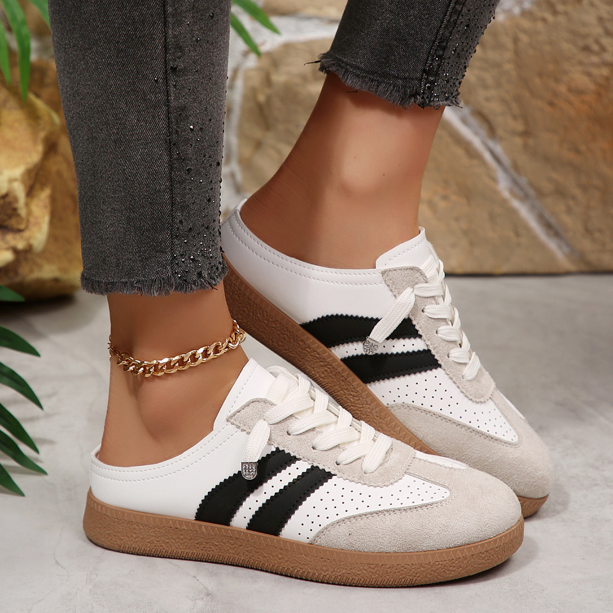 🔥Last Day Promotion 50% OFF - Women's Slip-on Lightweight Breathable Casual Sandals
