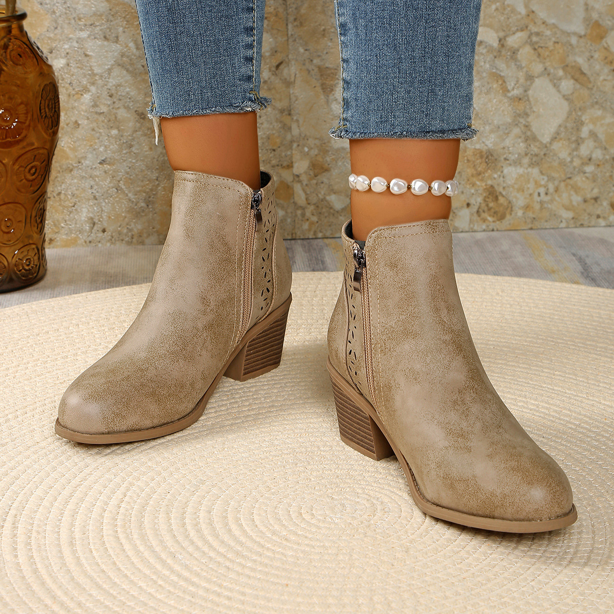 🔥Last Day Promotion 50% OFF - Women's Chunky Mid-Heel Slip-On Leather Ankle Boots