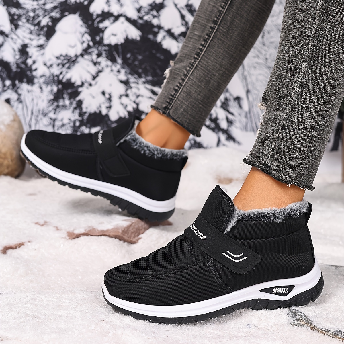 🔥Last Day Promotion 50% OFF - Women's Warm Anti-Slip Slip-On Orthopaedic Boots