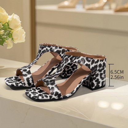 🔥Last Day Promotion 50% OFF - Women's Fashion Chunky Heel Leather Orthopaedic Sandals