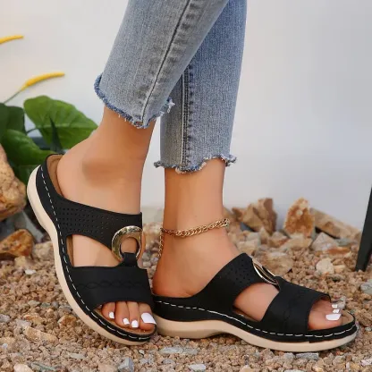 🔥Last Day Promotion 50% OFF - Women's Casual Breathable Leather Orthopaedic Platform Sandals (Buy 2 Free Shipping)