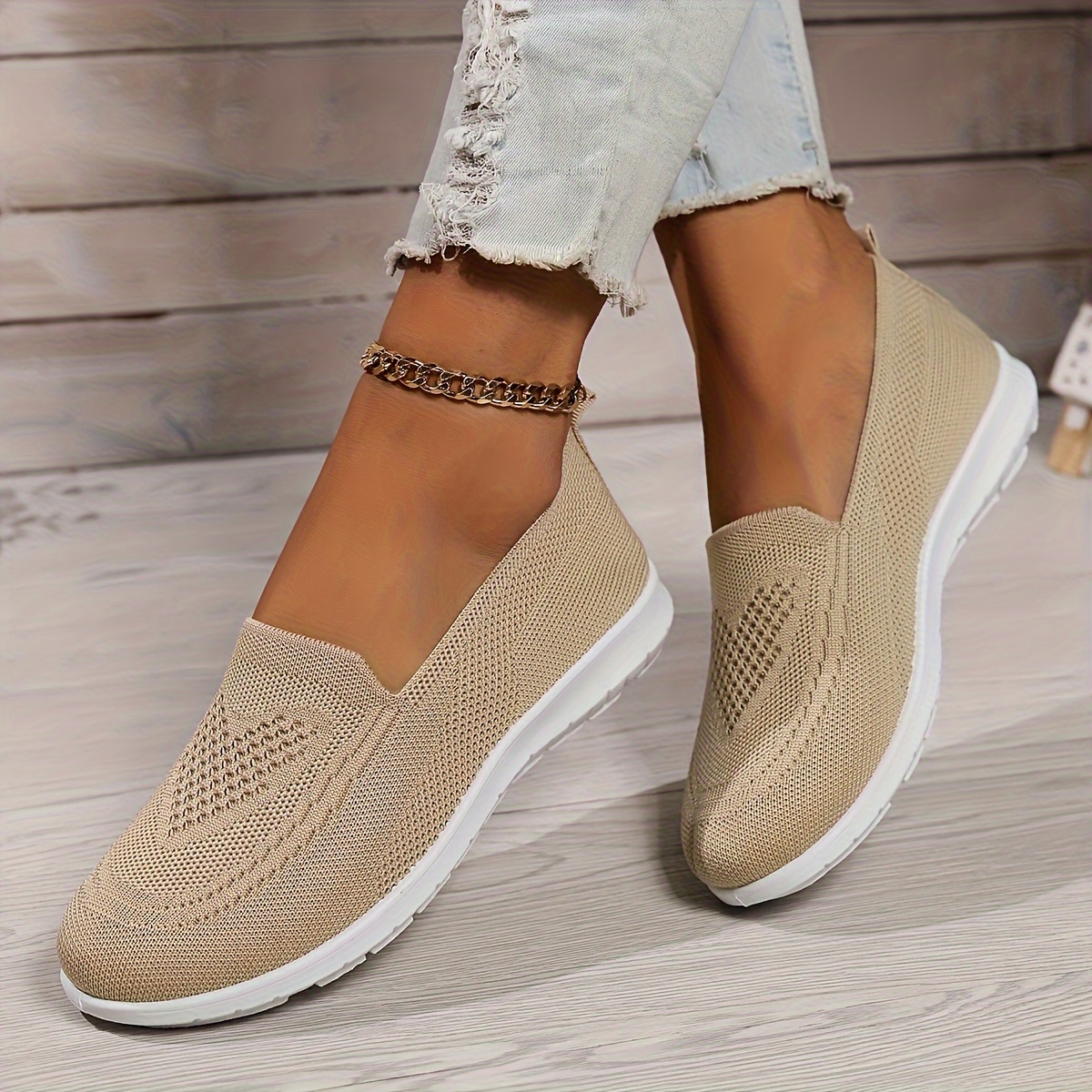 🔥Last Day Promotion 50% OFF - Women's Soft Lightweight Knitted Sneakers