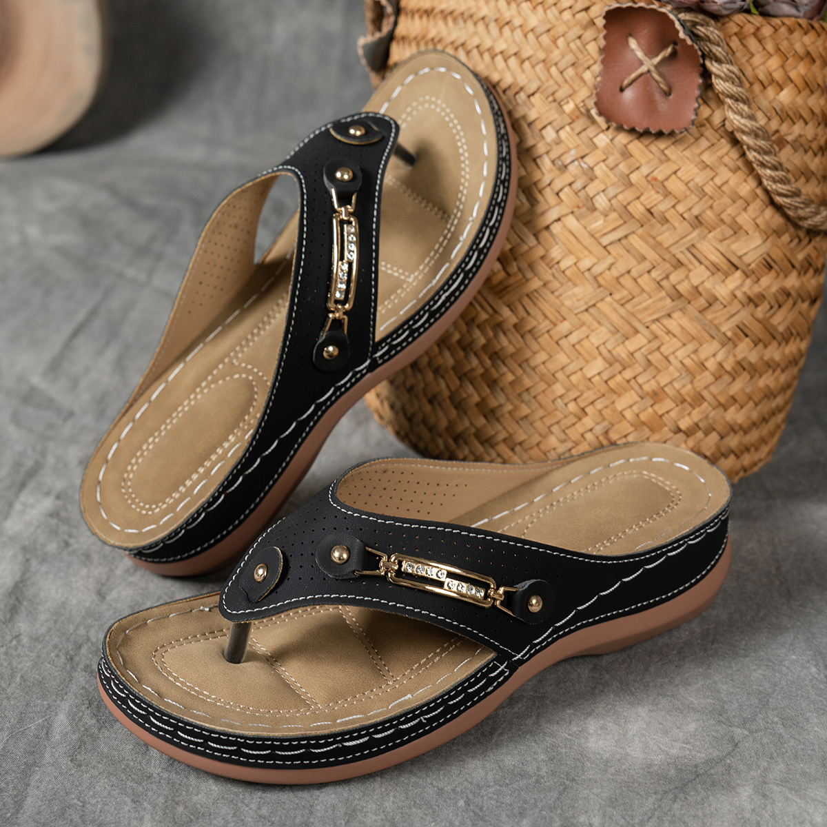 🔥Last Day Promotion 50% OFF - Women's Fashion Wedge Sandals - With Arch Support