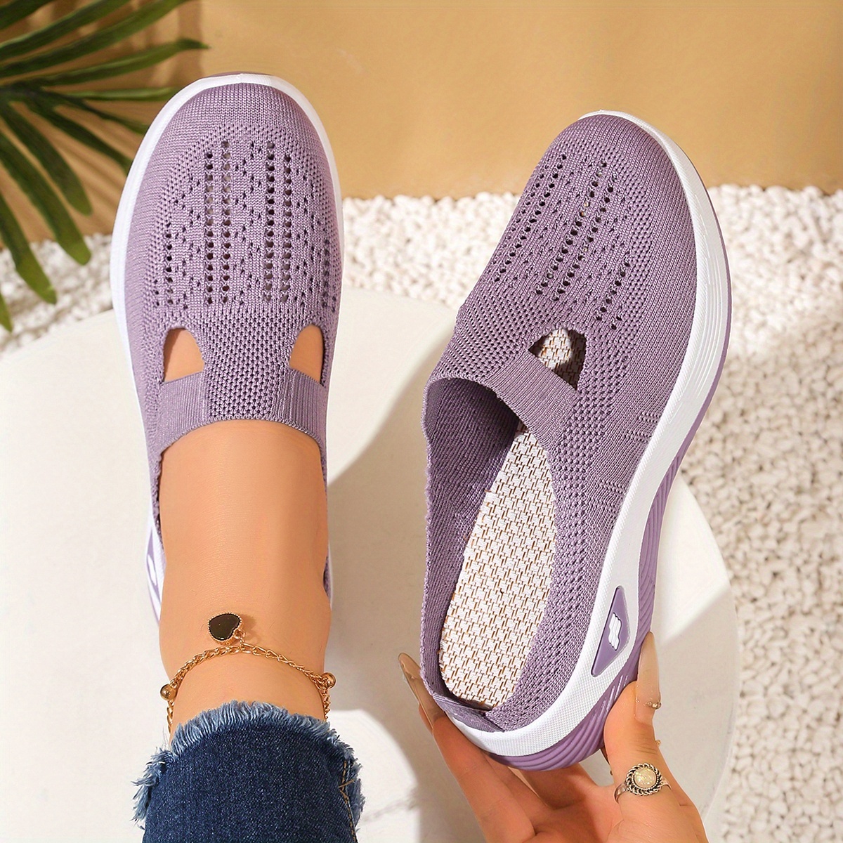 🔥Last Day Promotion 50% OFF - Women's Comfortable Soft-Soled Half Slippers