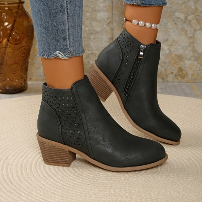 🔥Last Day Promotion 50% OFF - Women's Chunky Mid-Heel Slip-On Leather Ankle Boots
