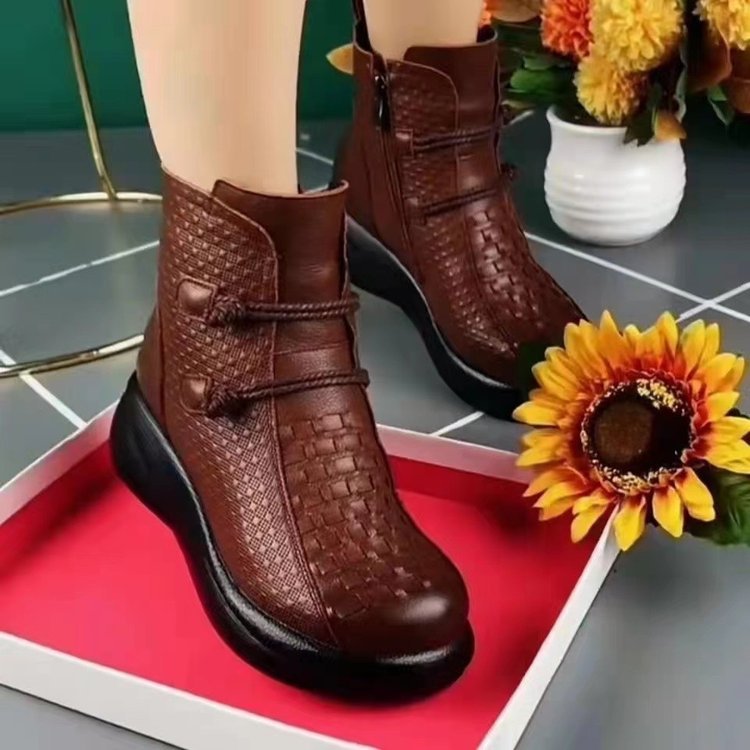 🔥Last Day Promotion 50% OFF - Women's Comfortable Warm Handcrafted Genuine Leather Ankle Boots