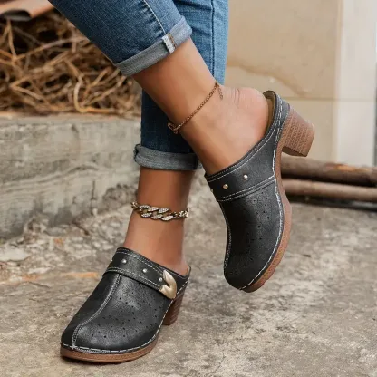 🔥Last Day Promotion 50% OFF - Women's Fashion Flower Pattern Heeled Leather Shoes