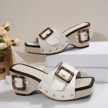 🔥Last Day Promotion 50% OFF - Women's Thick Sole Orthopaedic Leather Sandals