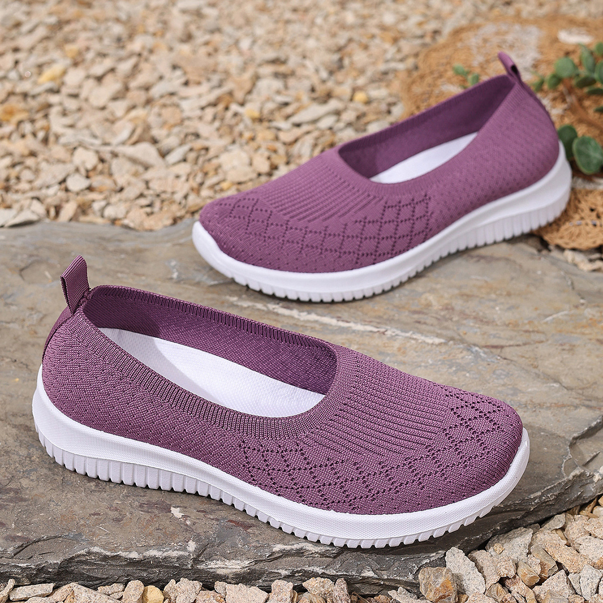 🔥Last Day Promotion 50% OFF - Women's Lightweight Breathable Soft Sole Walking Shoes