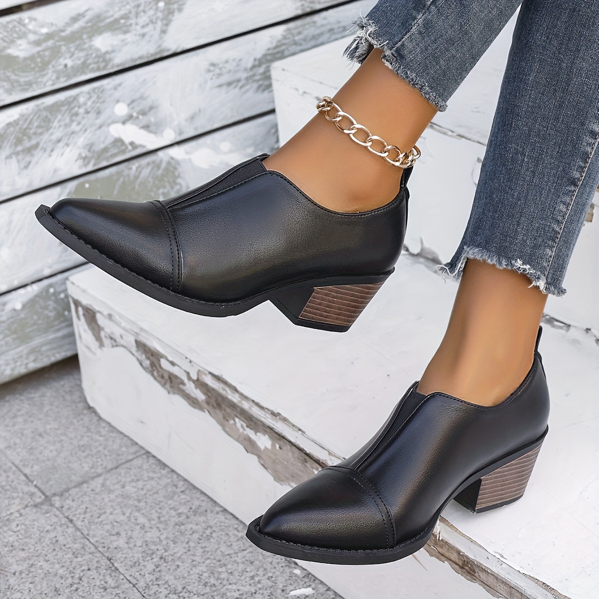 🔥Last Day Promotion 50% OFF - Women'S Fashionable Pointed Toe Block Heel Leather Ankle Boots