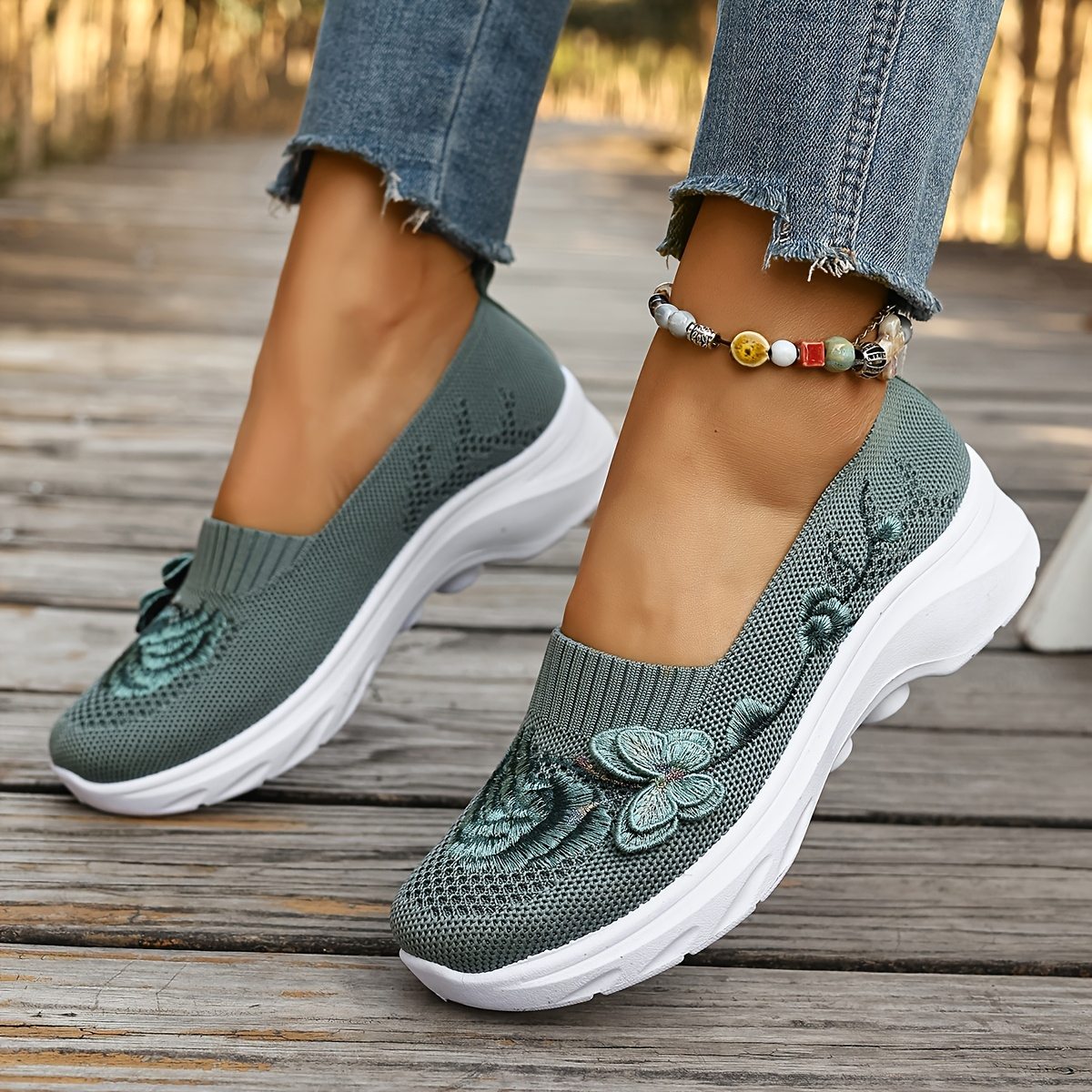 🔥Last Day Promotion 50% OFF - Women's Embroidered Comfortable Breathable Casual Shoes