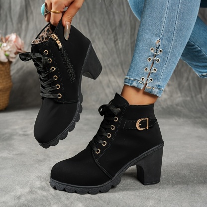 🔥Last Day Promotion 50% OFF - Women's Side-Zip Mid-Heel Leather Ankle Boots