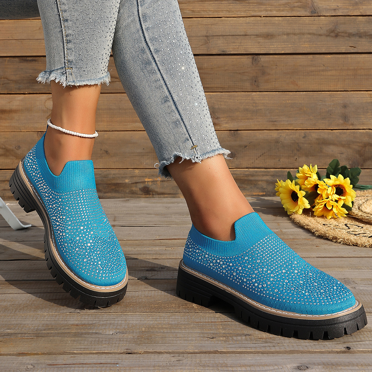 🔥Last Day Promotion 50% OFF - Women’s Fashionable Rhinestone Thick Sole Loafers