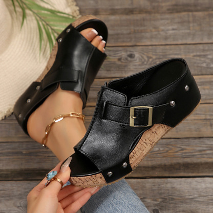 🔥Last Day Promotion 50% OFF - Women's Studded Embellished Thick Leather Orthopaedic Sandals