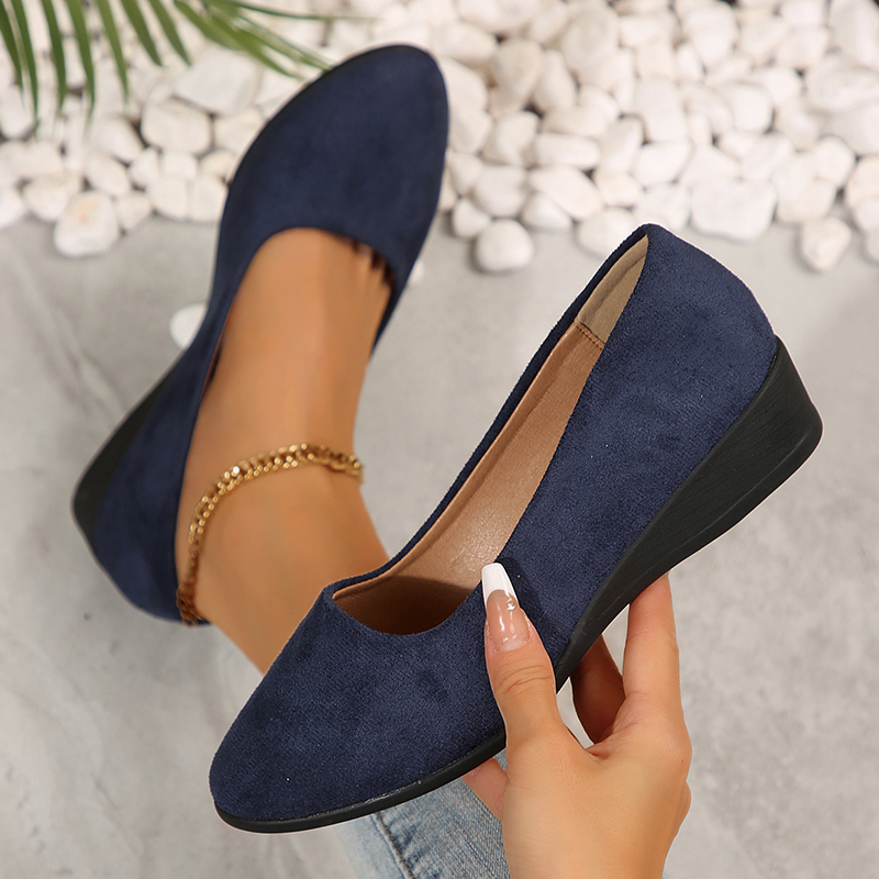 🔥Last Day Promotion 50% OFF - Women's Comfortable Soft Sole Slope Heel Casual Shoes