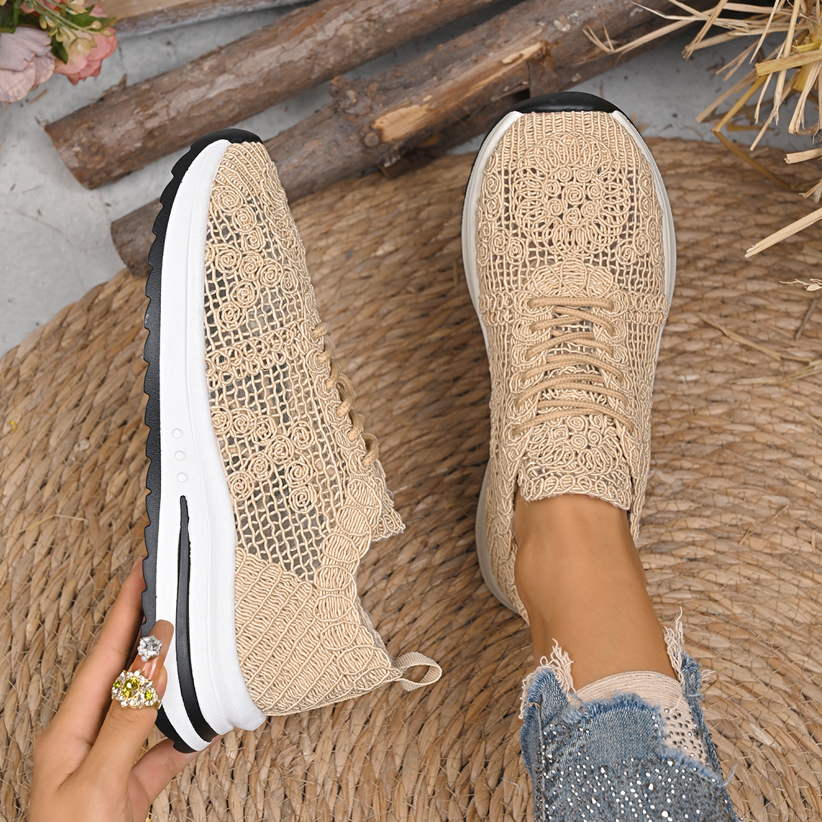 🔥Last Day Promotion 50% OFF - Women's Fashionable Comfortable Breathable Orthopaedic Sneakers