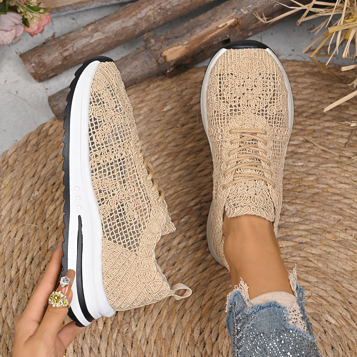 🔥Last Day Promotion 50% OFF - Women's Fashionable Comfortable Breathable Orthopaedic Sneakers