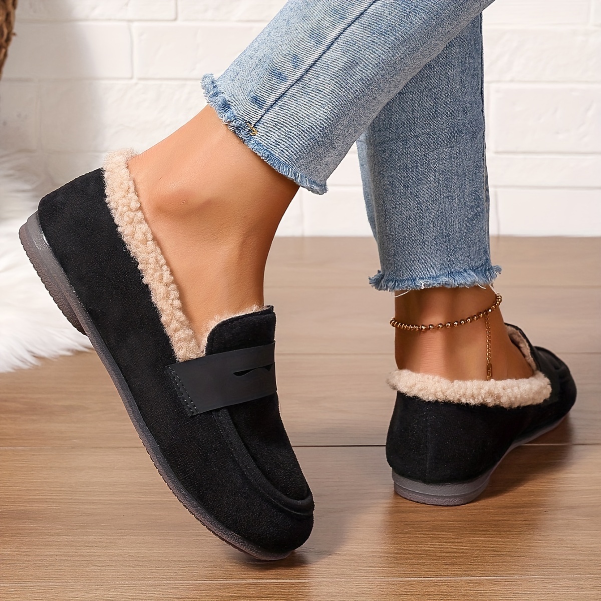 🔥Last Day Promotion 50% OFF - Women's Fashionable Fleece-Lined Thermal Shoes