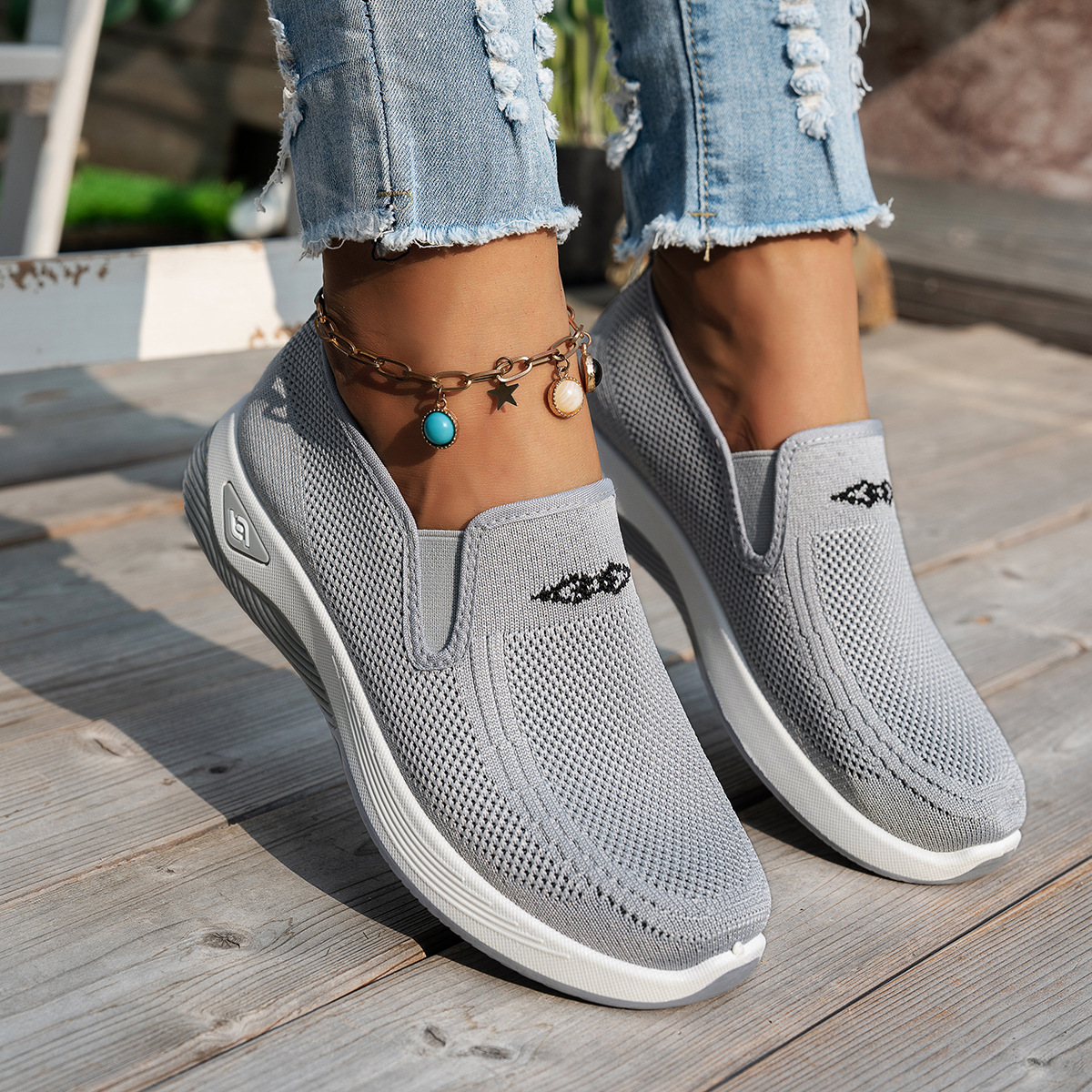 🔥Last Day Promotion 50% OFF - Women's Comfortable Breathable Orthopaedic Walking Shoes
