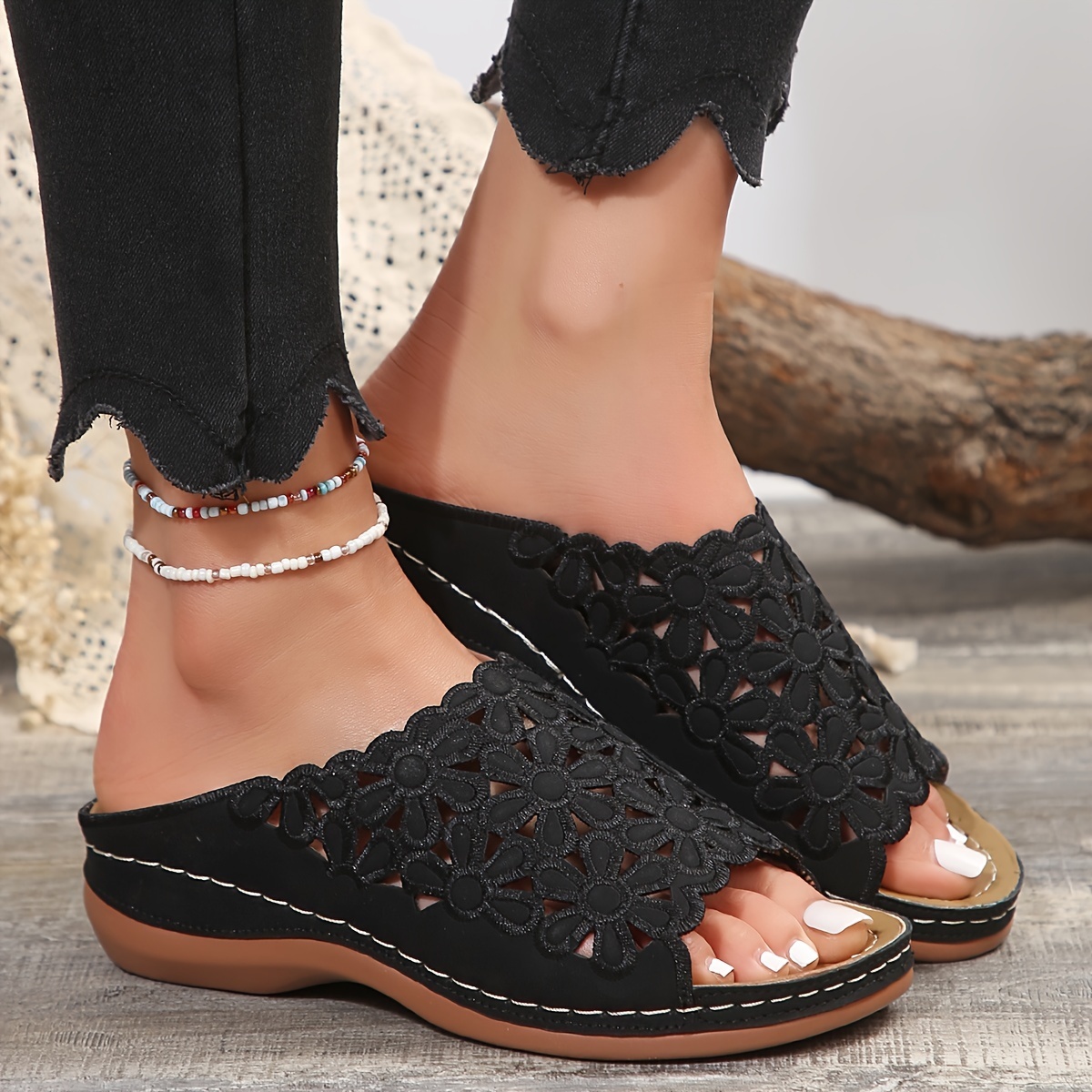 🔥Last Day Promotion 50% OFF - Women's Floral Design Comfort Wedge Orthopaedic Sandals