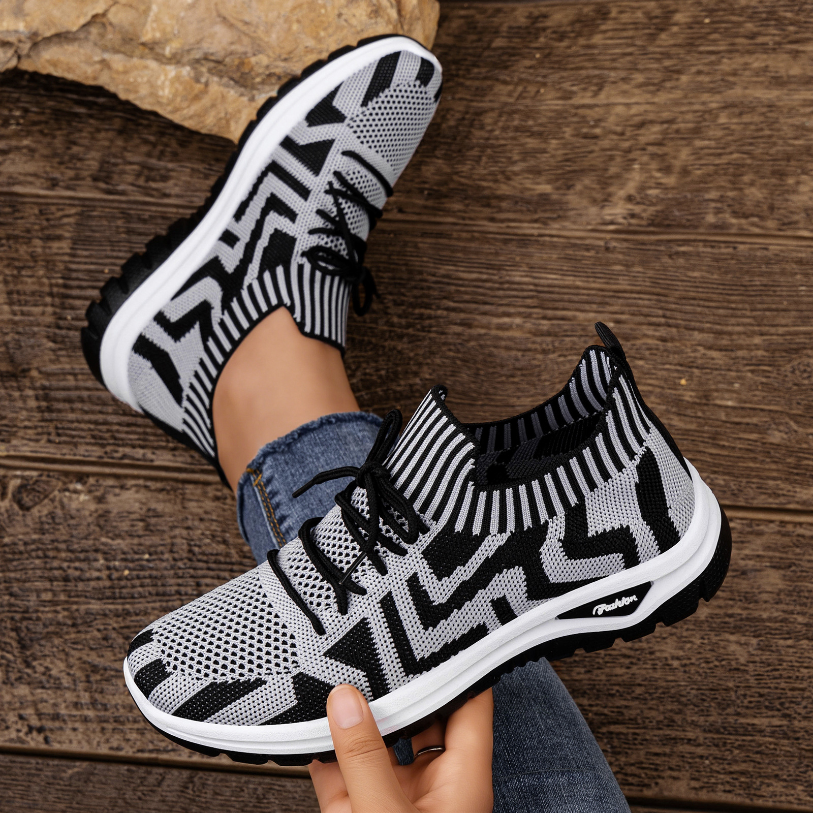 🔥Last Day Promotion 50% OFF - Women's Comfortable Breathable Casual Shoes