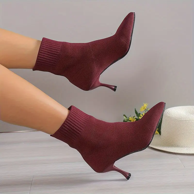 🔥Last Day Promotion 50% OFF - Women's Elegant Comfort Knitted High Heeled Boots