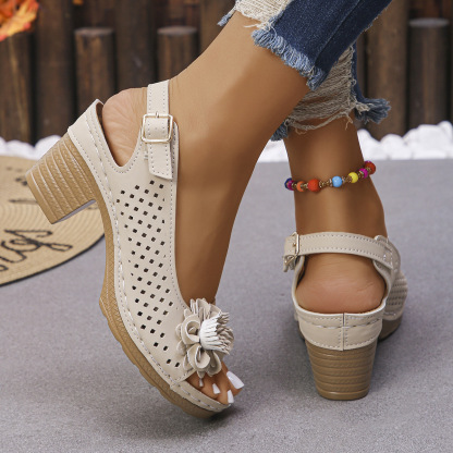 🔥Last Day Promotion 50% OFF - Women's Flower Block Heel Sandals