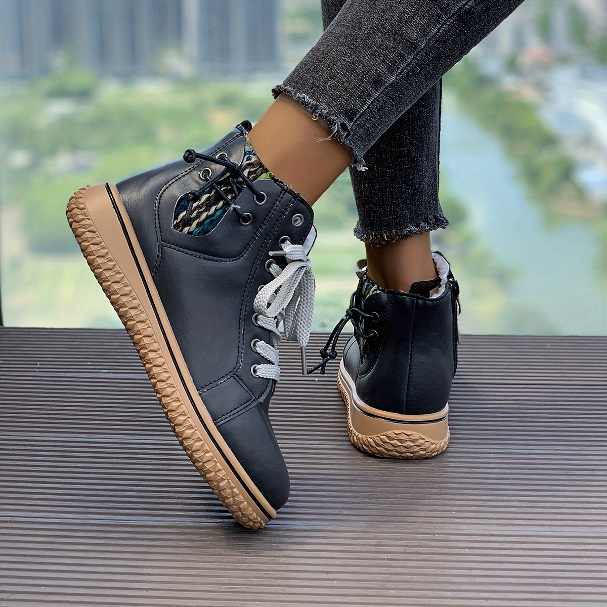 🔥Last Day Promotion 50% OFF - Women's Comfortable Lace-Up Leather Orthopaedic Ankle Boots