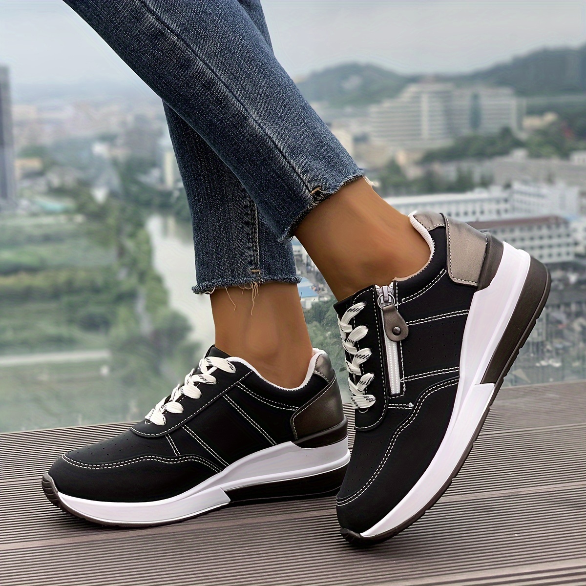 🔥Last Day Promotion 50% OFF - Women's Fashionable Comfortable Side-Zip Thick-Sole Orthopaedic Sneakers