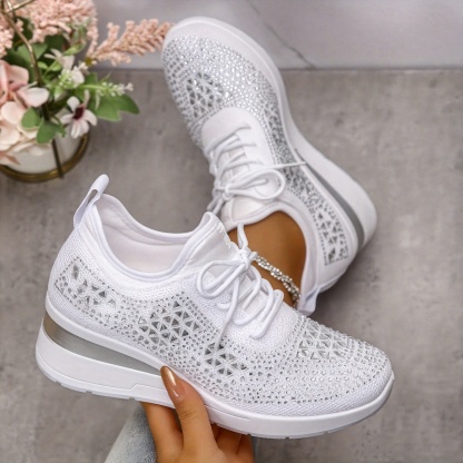 🔥Last Day Promotion 50% OFF - Women's Fashion Breathable Rhinestone-Embellished Orthopaedic Sneakers