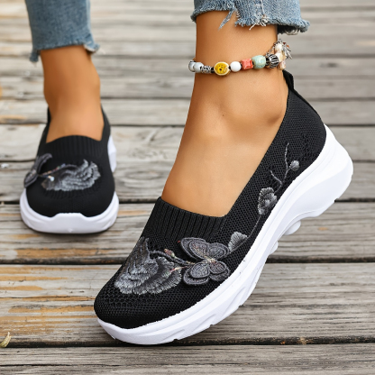 🔥Last Day Promotion 50% OFF - Women's Embroidered Comfortable Breathable Casual Shoes