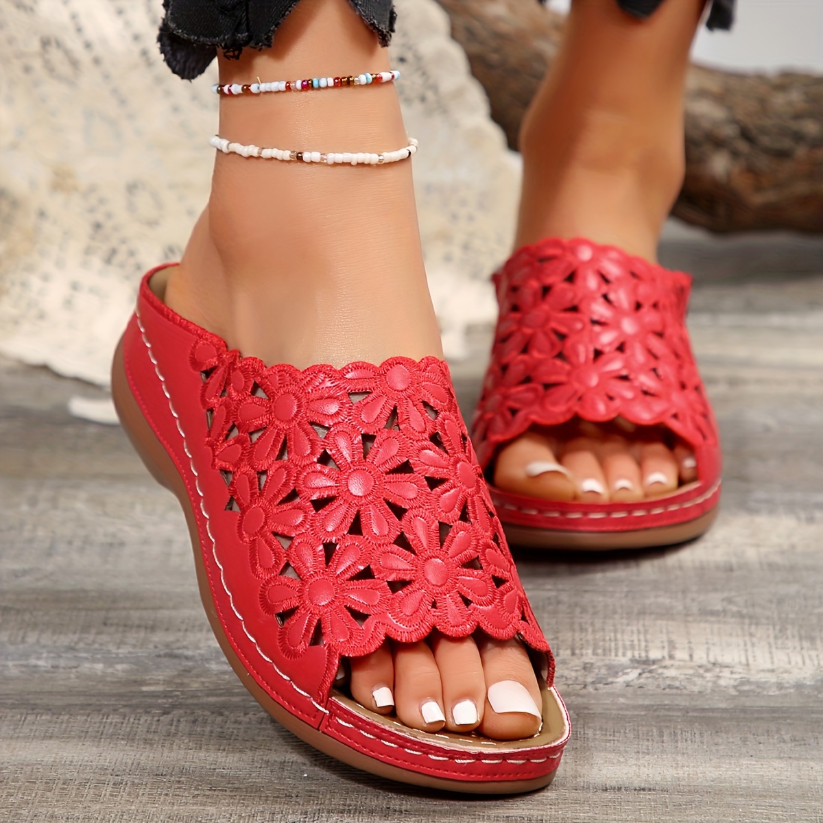 🔥Last Day Promotion 50% OFF - Women's Floral Design Comfort Wedge Ort