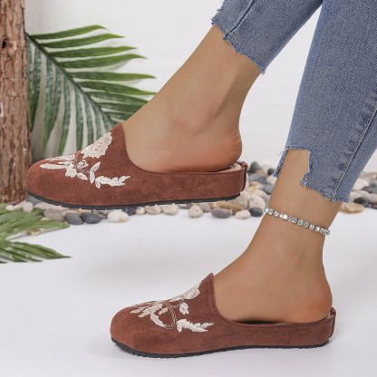 🔥Last Day Promotion 50% OFF - Women's Hand Embroidered Soft Sole Orthopaedic Sandals