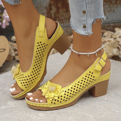 🔥Last Day Promotion 50% OFF - Women's Flower Block Heel Sandals