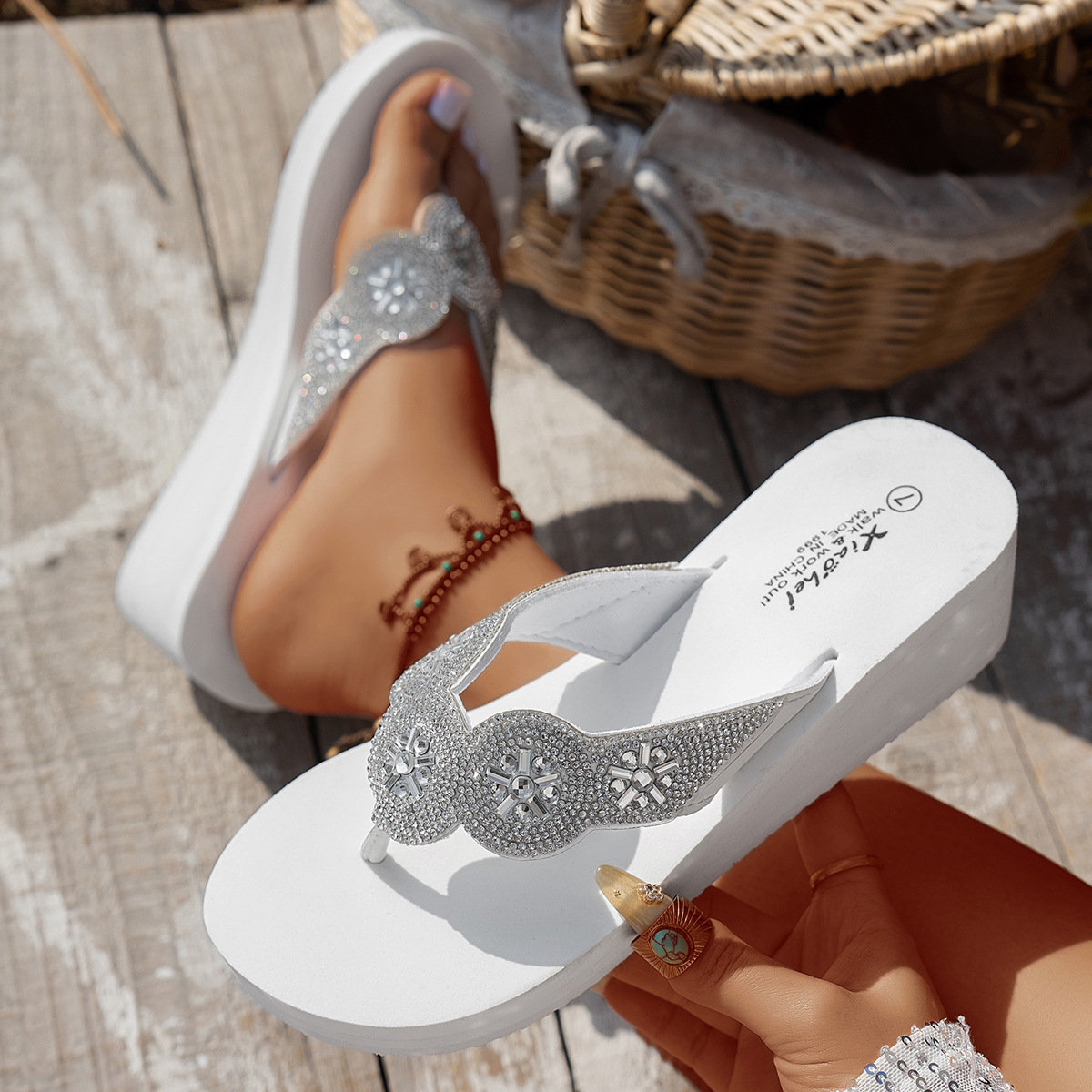 🔥Last Day Promotion 50% OFF - Women's Rhinestone Slope Heel Orthopaed