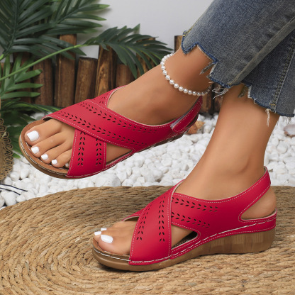 🔥Last Day Promotion 50% OFF - Women's Slope Heel Leather Orthopaedic Sandals