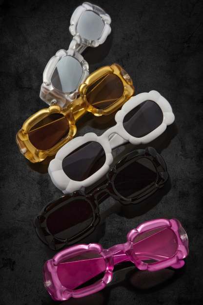 Pure Honey Unique Standout Frame Sunglasses - Black-Laseno.All Rights Reserved.