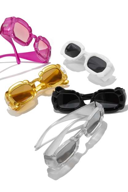 Pure Honey Unique Standout Frame Sunglasses - Black-Laseno.All Rights Reserved.