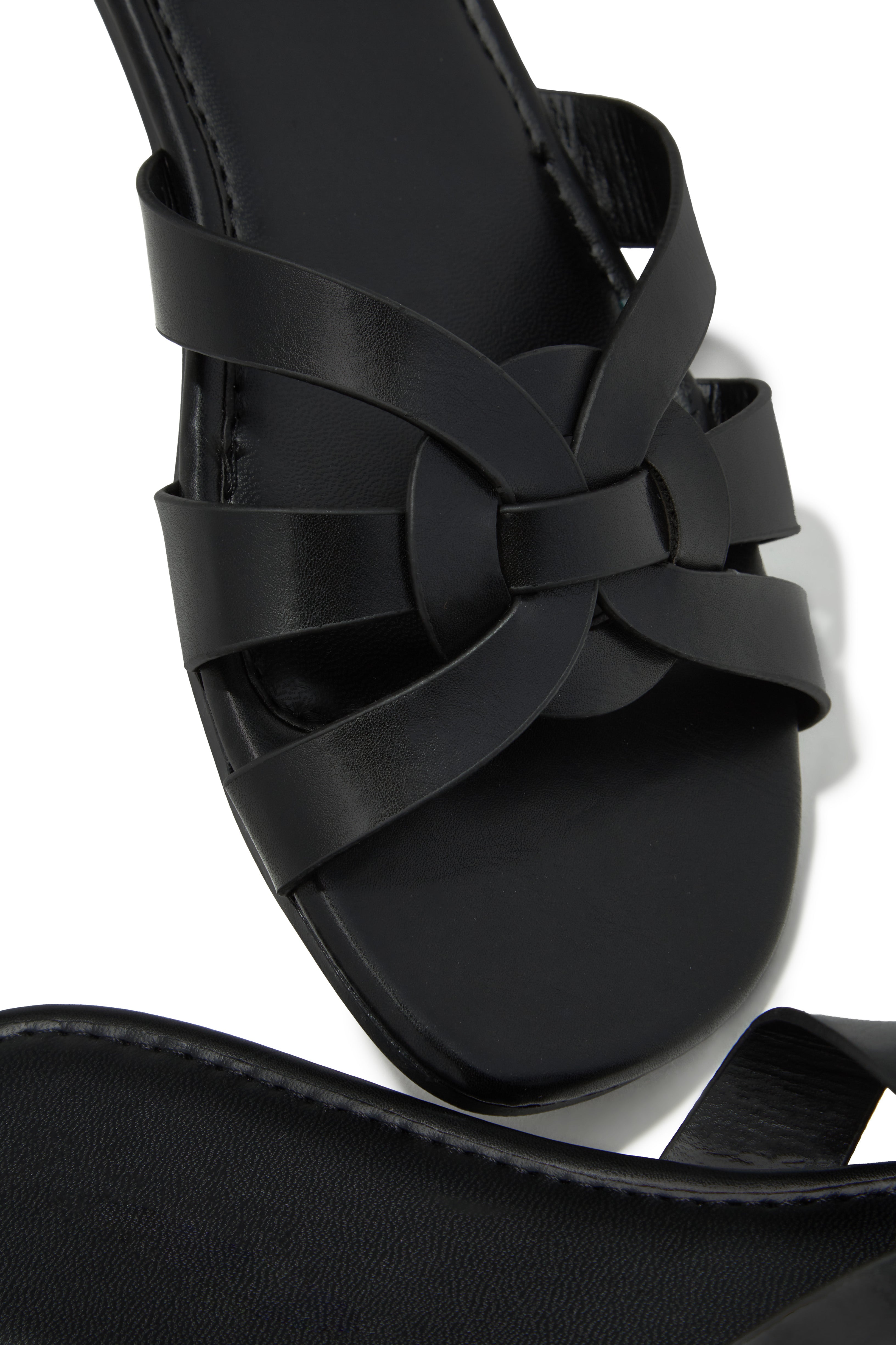Weekend Vibes Slip On Sandals - Black-Laseno.All Rights Reserved.