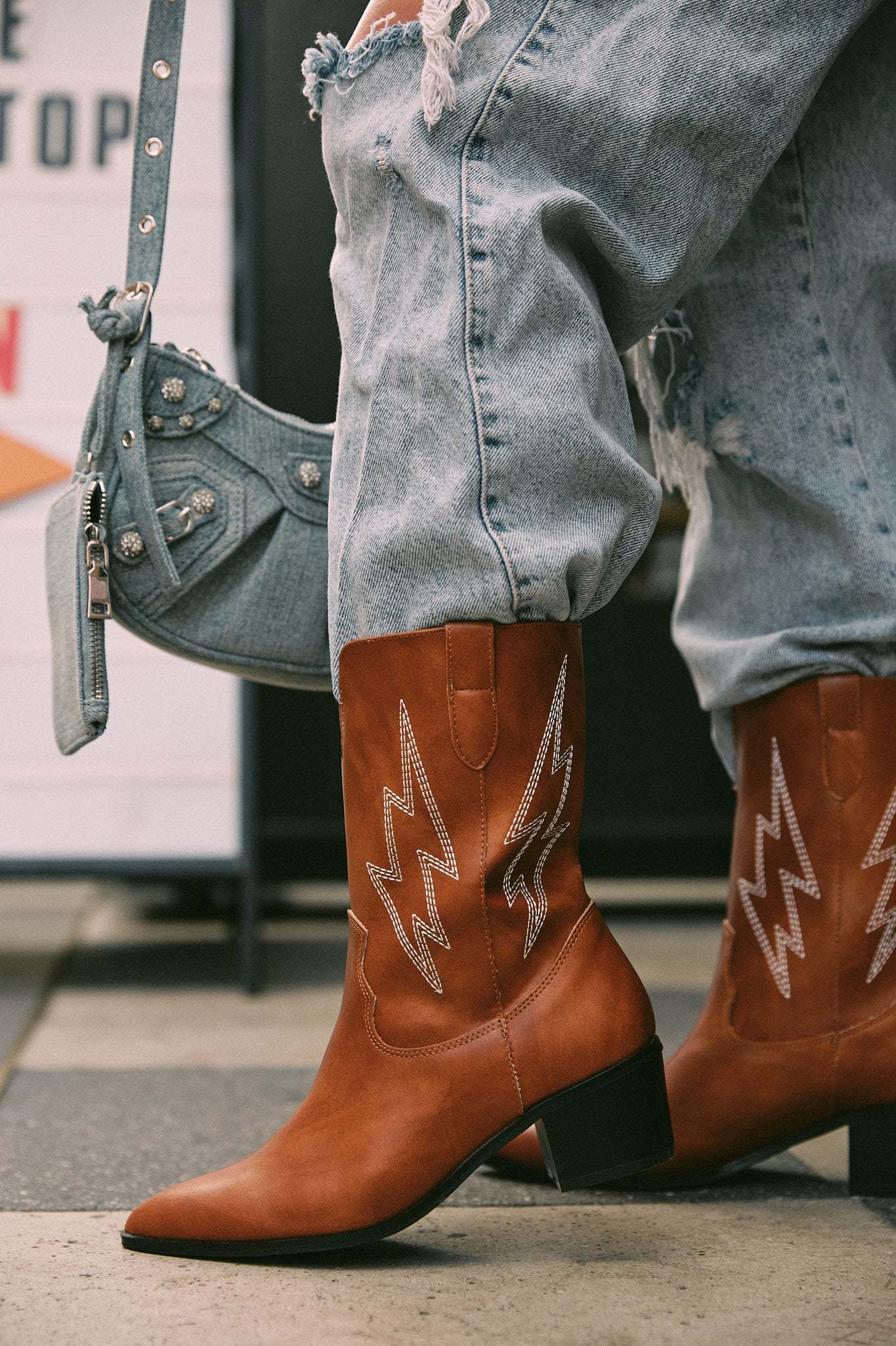 Mainstage Moment Stacked Heel Boots - Cognac-Laseno.All Rights Reserved.