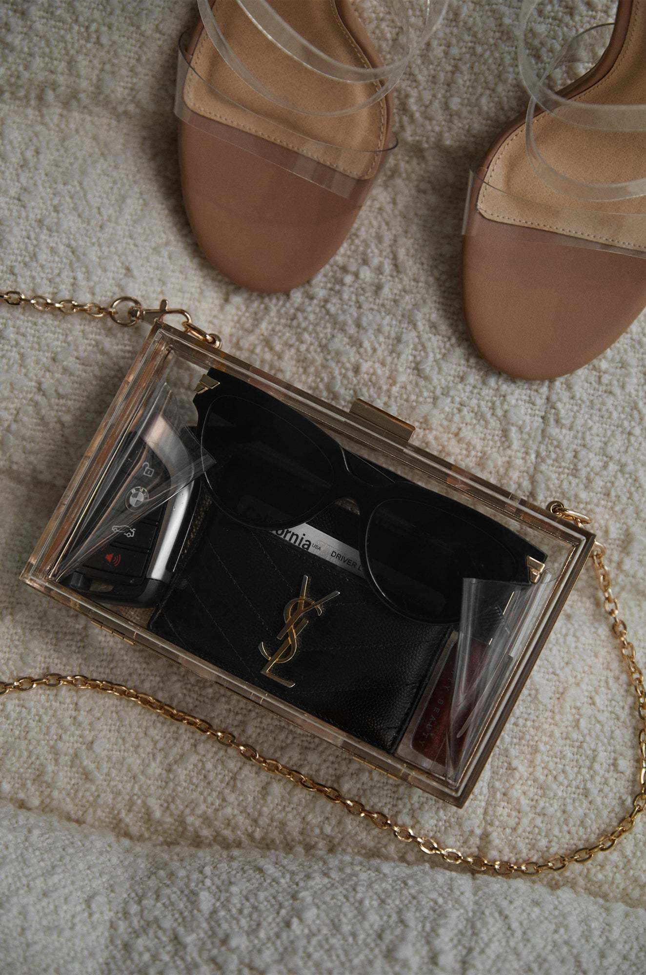 J'adore Clear Crossbody Clutch Bag - Clear-Laseno.All Rights Reserved.