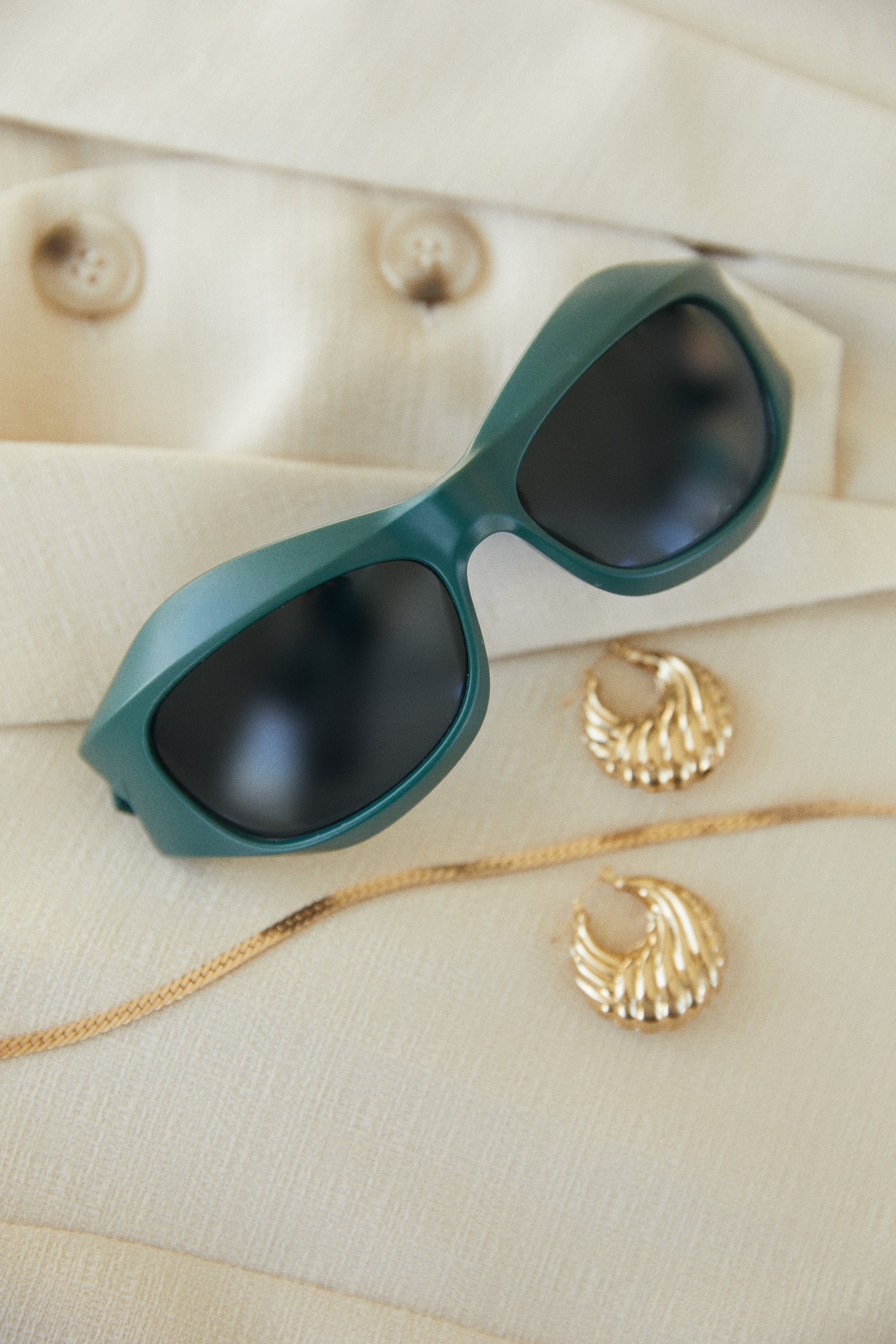 Made You Look Matte Frame Sunglasses - Green-Laseno.All Rights Reserved.