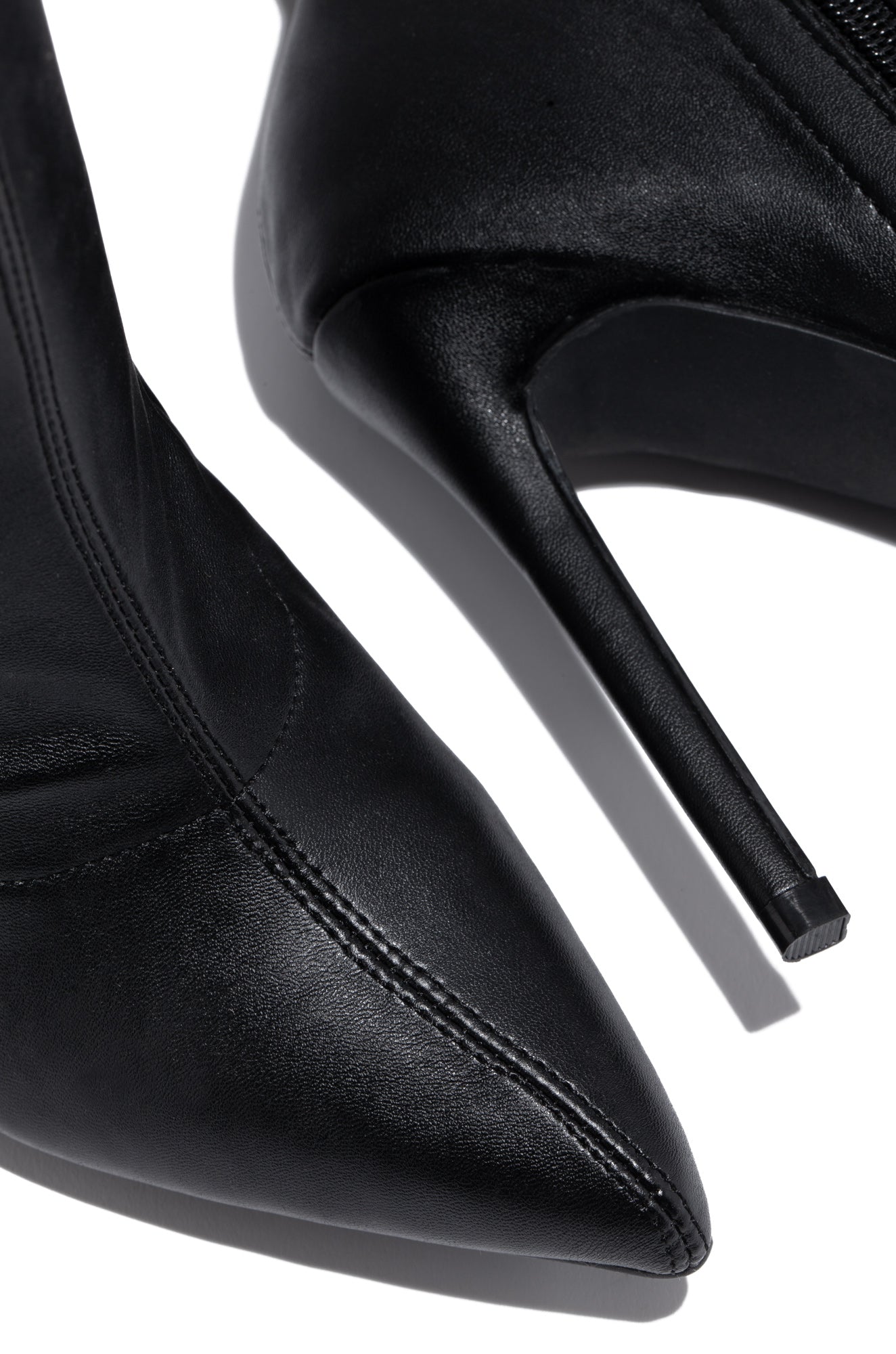 Sultry Touch Over The Knee Boots - Black PU-Laseno.All Rights Reserved.