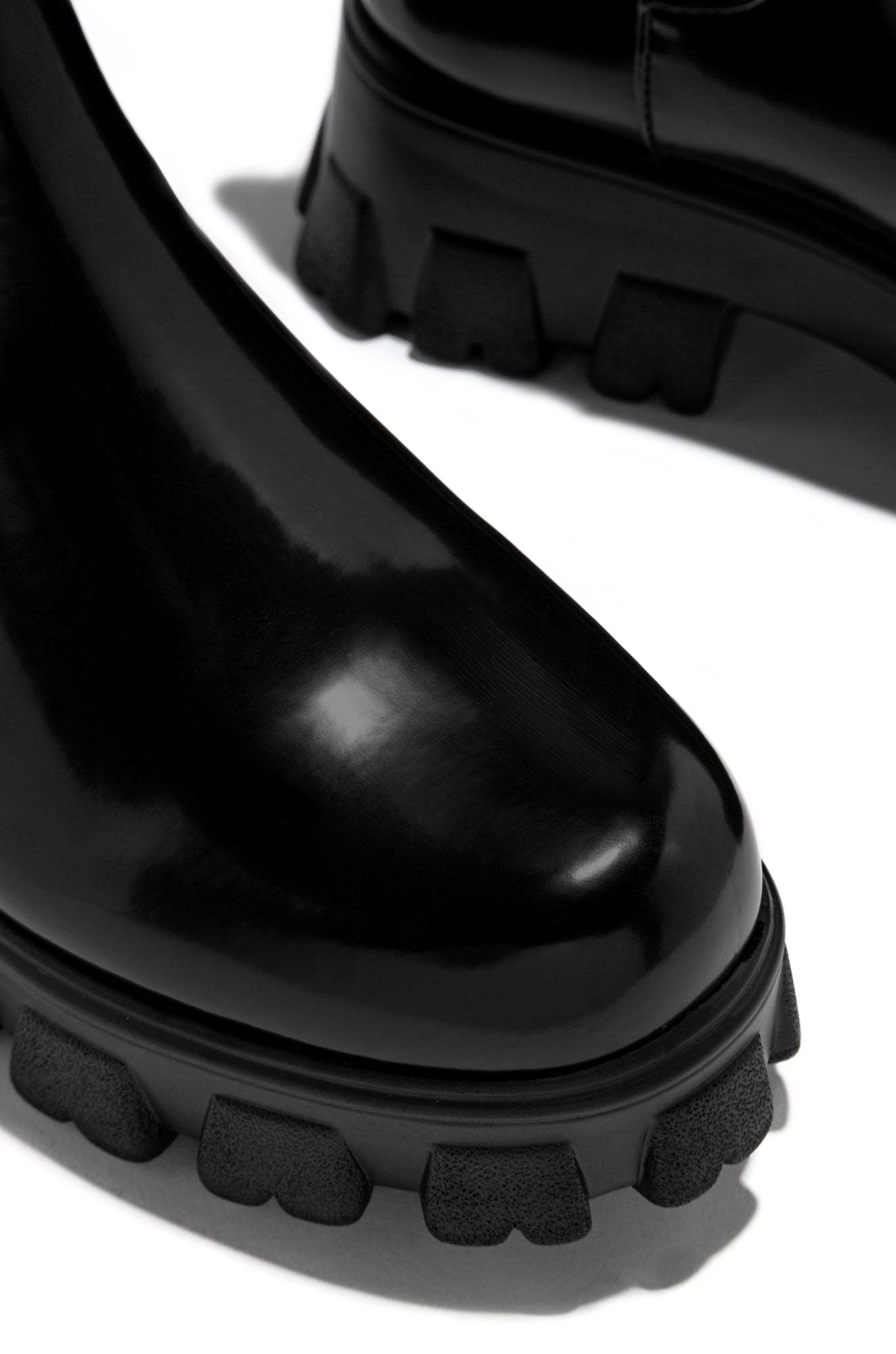 Zuzanna Combat Boots - Black-Laseno.All Rights Reserved.