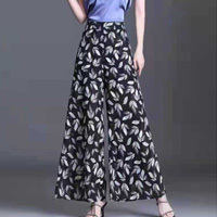 Drapierte Culotte mit hoher Taille und weitem Bein