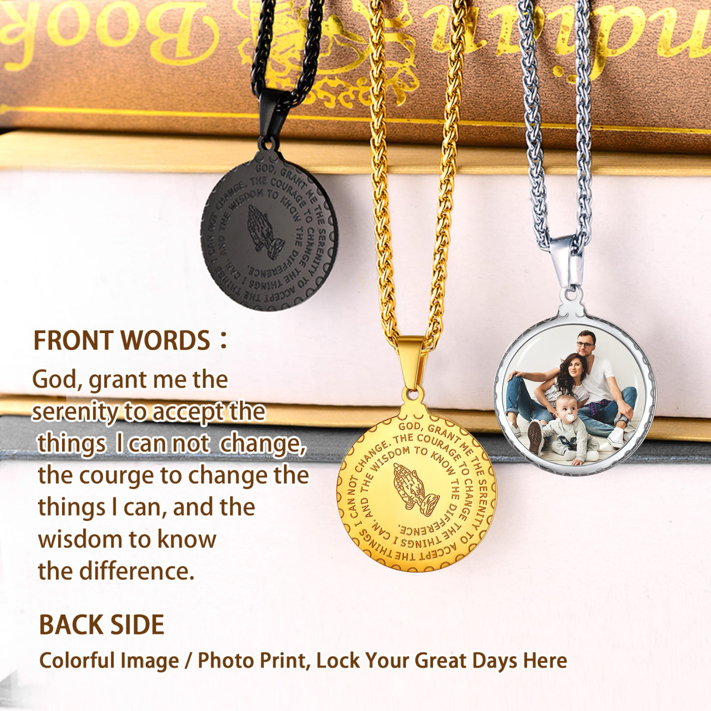 Colliers Personnalisés avec Photo et Verset Biblique Détail